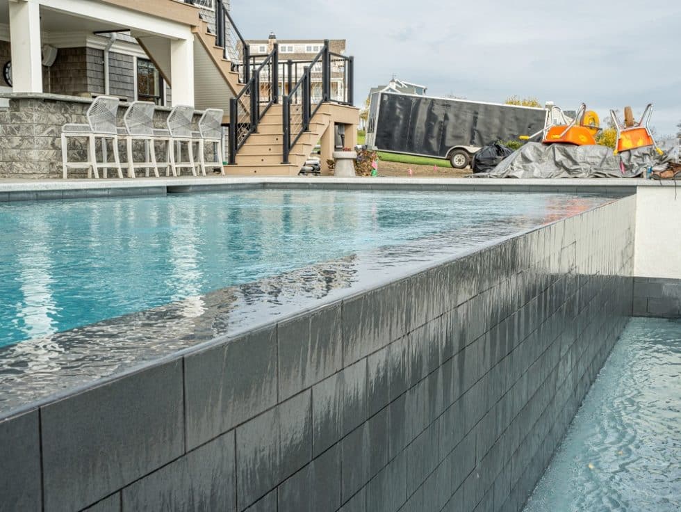 049 Custom Gunite Pools