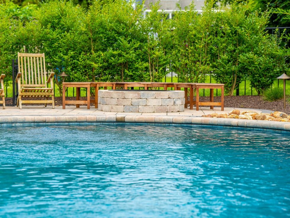 055 Custom Gunite Pools