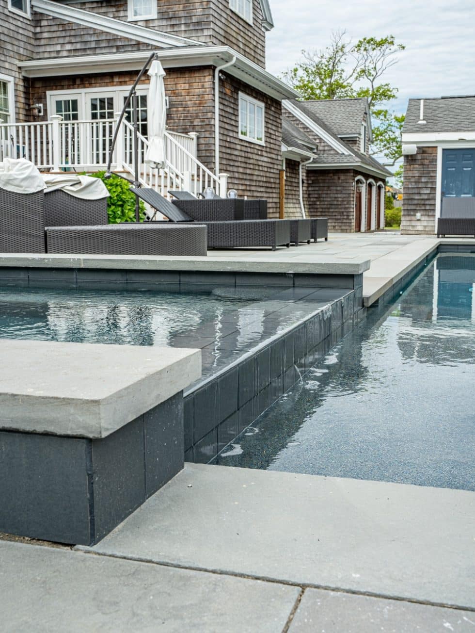 081 Custom Gunite Pools